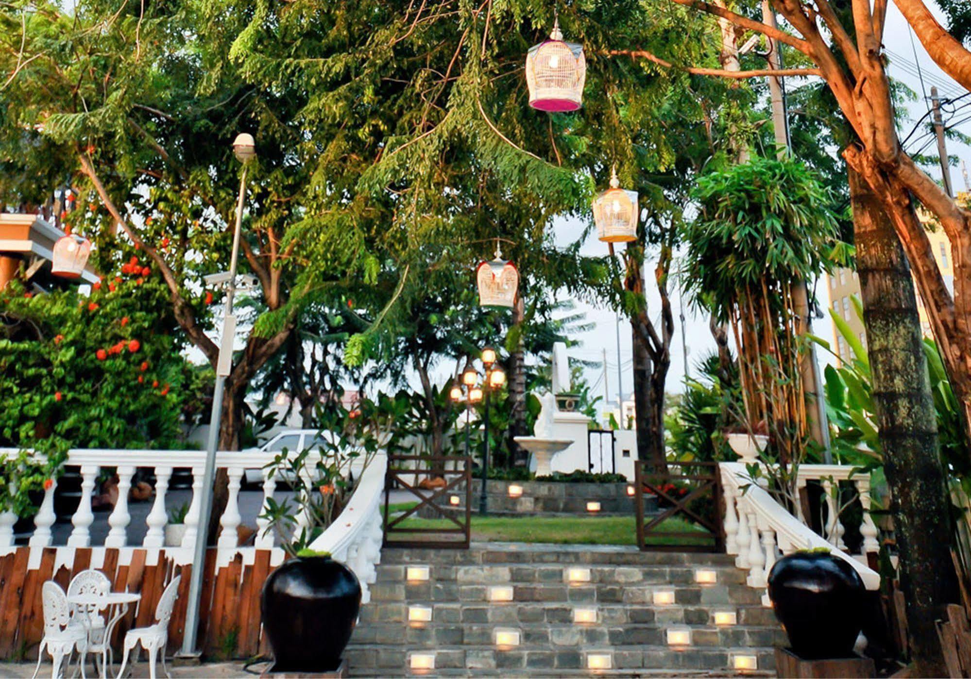Npf Bali Villa Ipoh Exterior foto